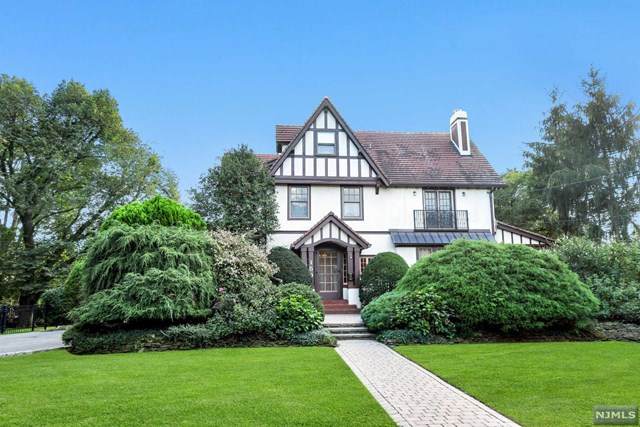 150 Ridgewood Avenue - Photo 1