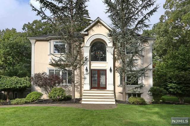 77 Lafayette Avenue - Photo 1