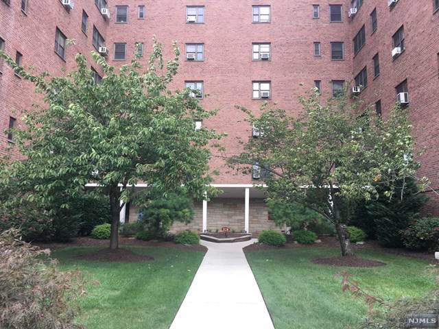 208 Anderson Street - Photo 1