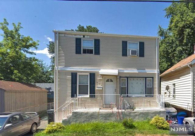 212 Poplar Place - Photo 1