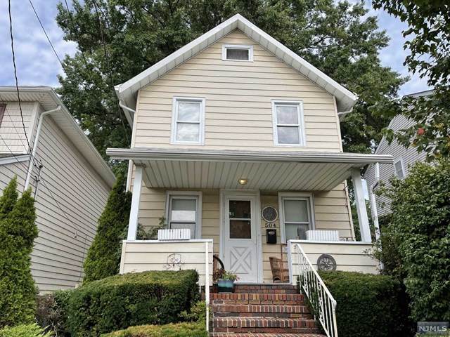 504 9th Street - Photo 1