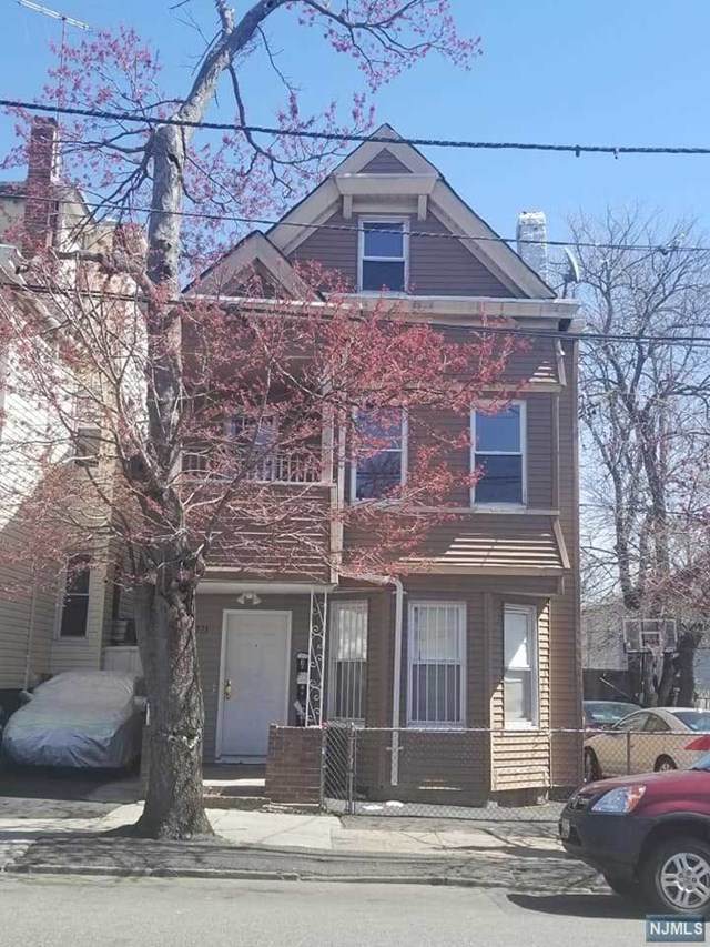 773-775 26th Street - Photo 1