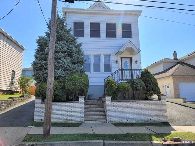 551 Washington Street - Photo 1
