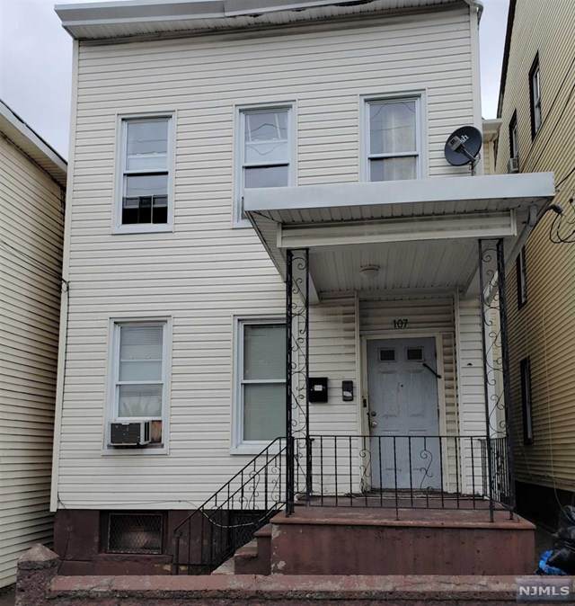 107 Warren Street - Photo 1