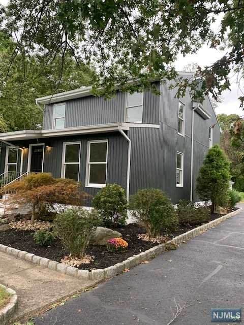921 Ratzer Road - Photo 1