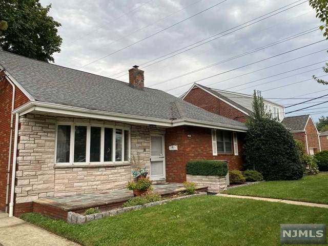 27-29 Moore Place - Photo 1