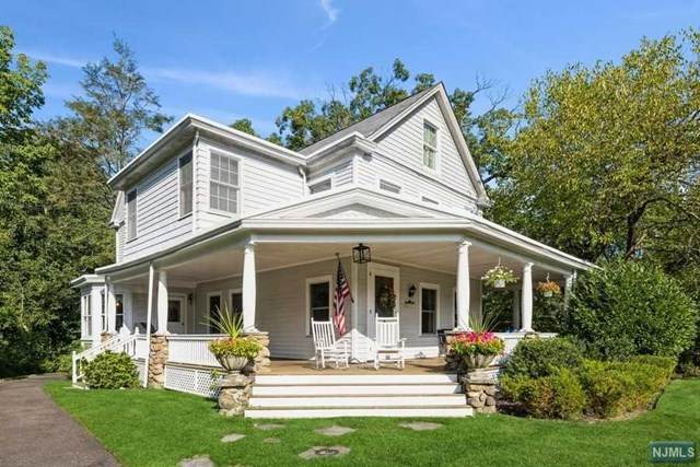 301 Mountain Avenue - Photo 1