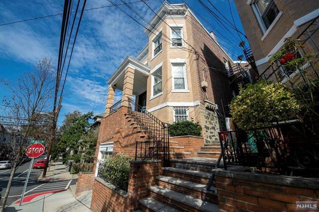 64 Liberty Place - Photo 1