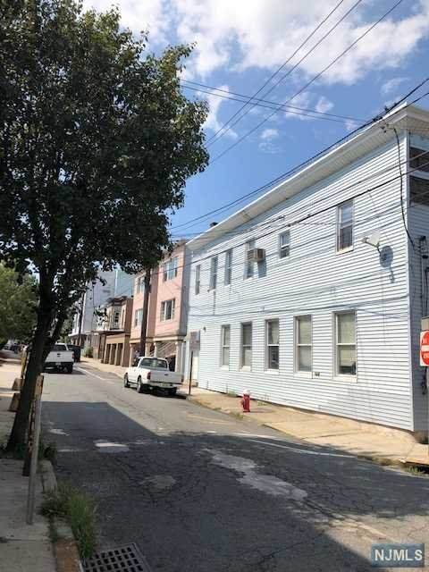 586 54th Street - Photo 1