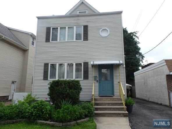 12 Samuel Avenue - Photo 1
