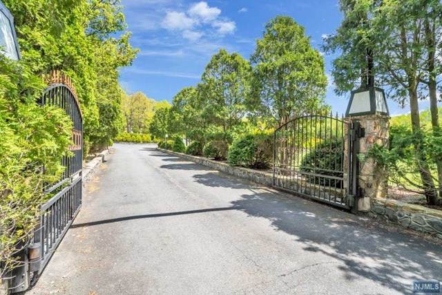 23 Graceview Drive - Photo 1