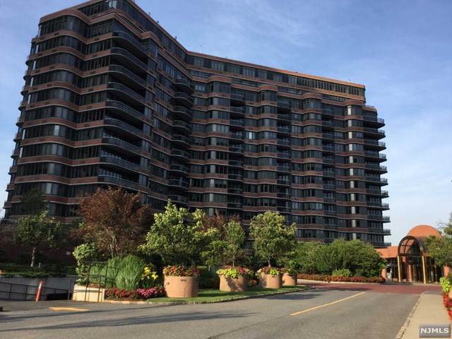 100 Carlyle Drive - Photo 1