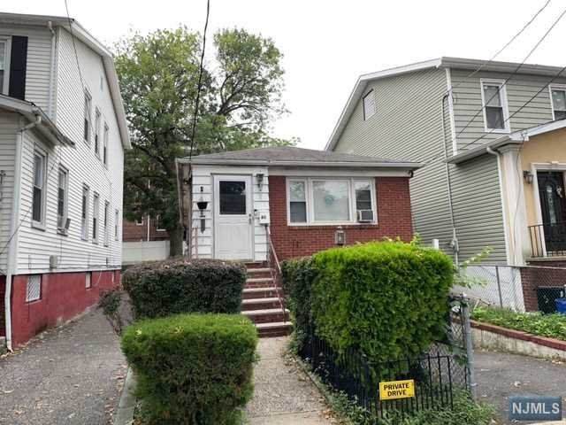 60 Rutgers Street - Photo 1