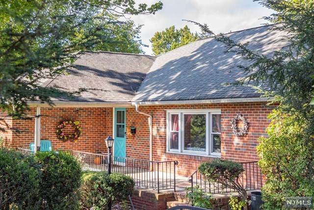 564 River Road - Photo 1