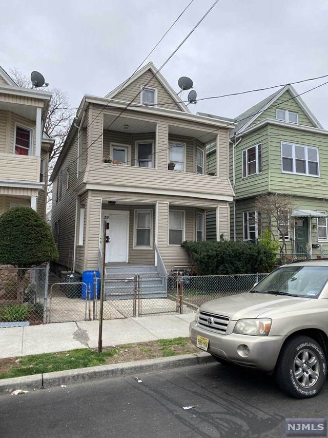 39 Sherman Street - Photo 1