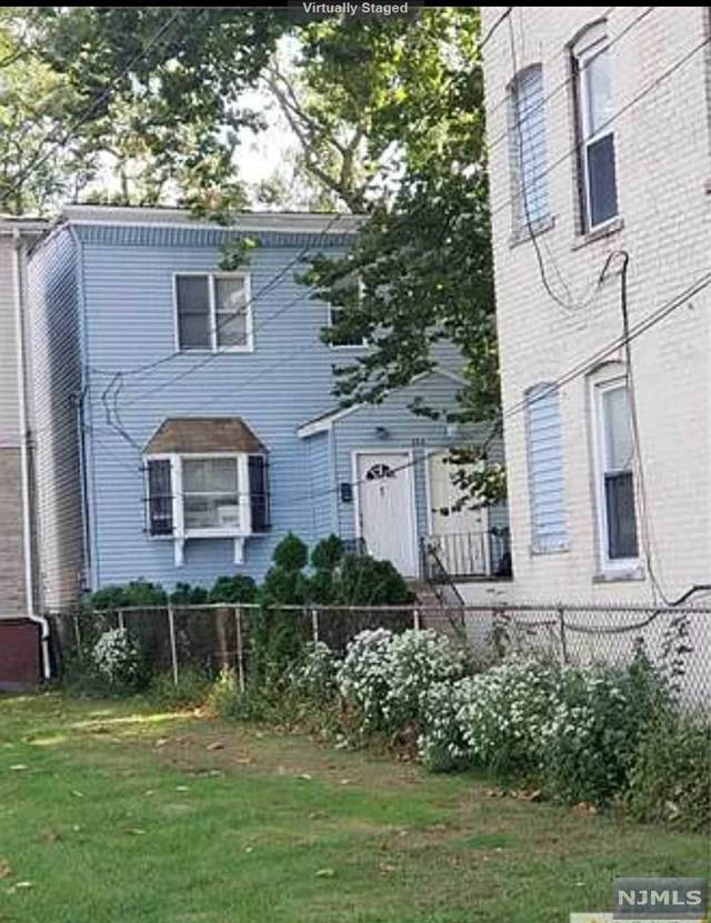 286 Ogden Street - Photo 1