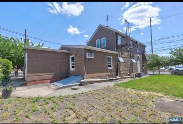 441 Paterson Avenue - Photo 1