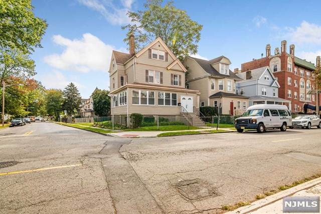 158 Clinton Street - Photo 1