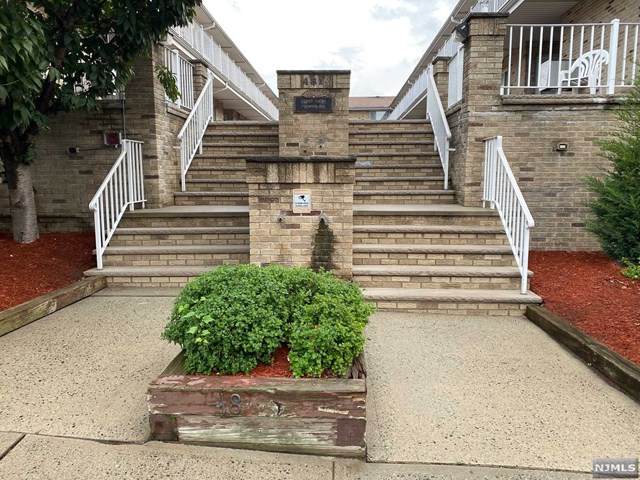 481 Walker Street - Photo 1