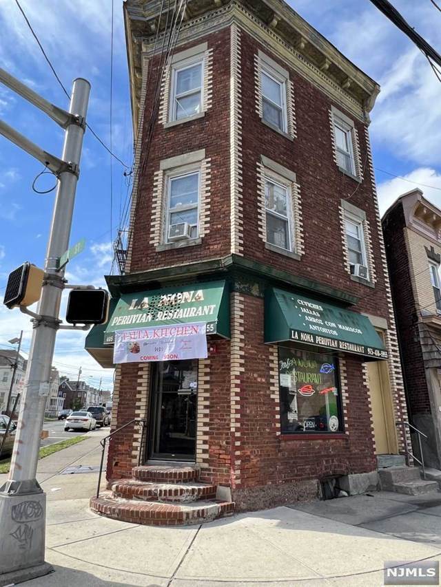 405 Lexington Avenue - Photo 1