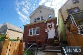 311 Highland Avenue - Photo 1