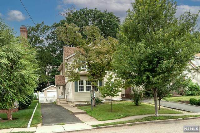 28 Montclair Avenue - Photo 1