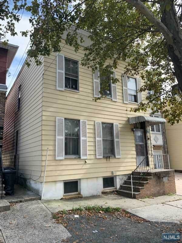 301 5th Street - Photo 1