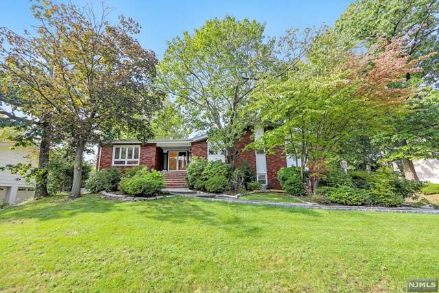 654 Floyd Street - Photo 1