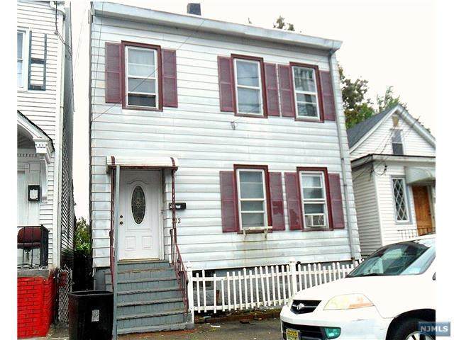212 Walnut Street - Photo 1
