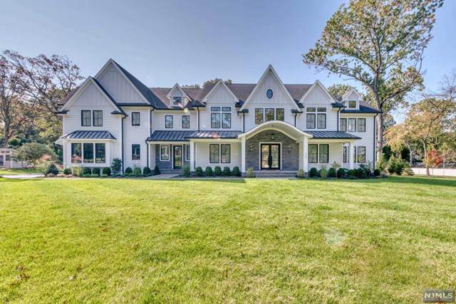 220 Mulberry Way - Photo 1