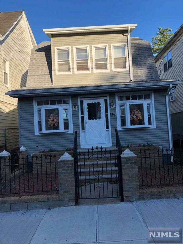 136 Columbia Avenue - Photo 1