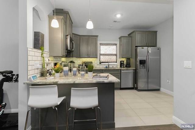 454 3rd Avenue - Photo 1