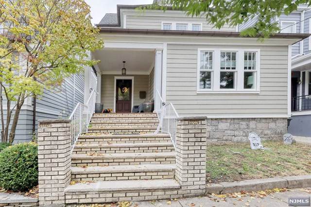 52 Hudson Place - Photo 1