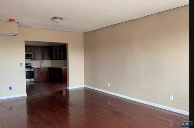 172-174 Wainwright Street - Photo 1