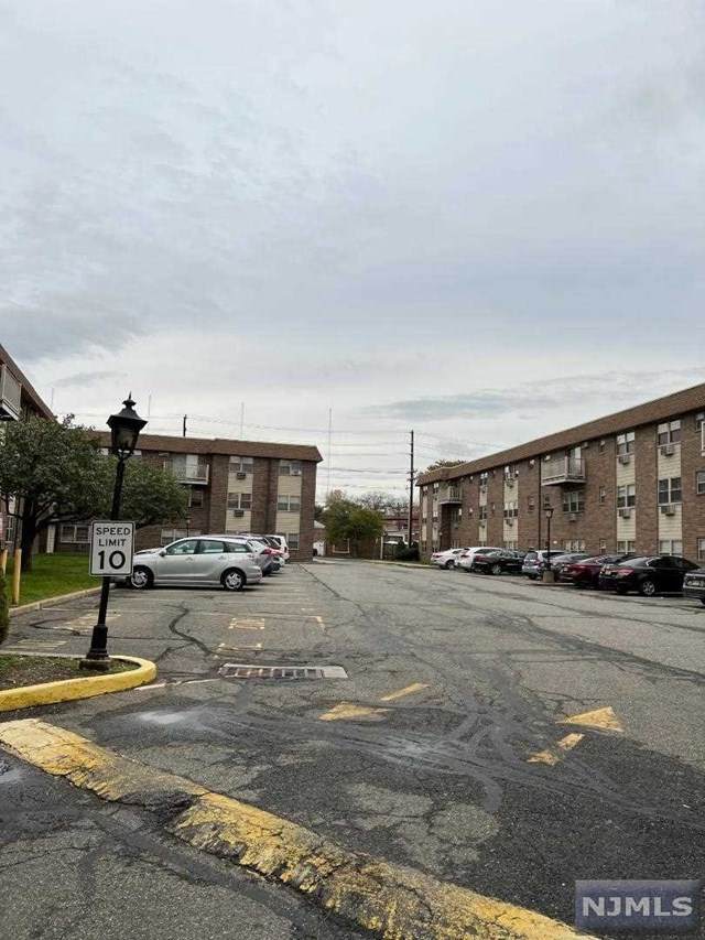 199-205 Bergen Turnpike - Photo 1