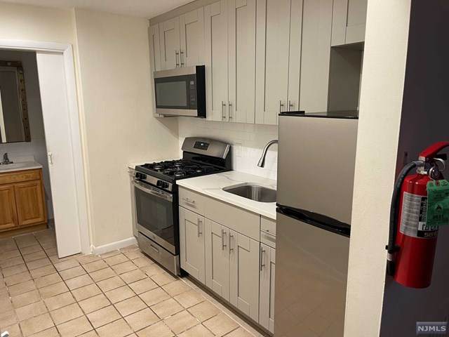3-10 Fair Lawn Avenue - Photo 1
