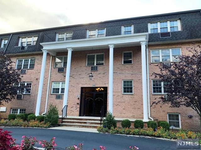 540 Fairview Avenue - Photo 1