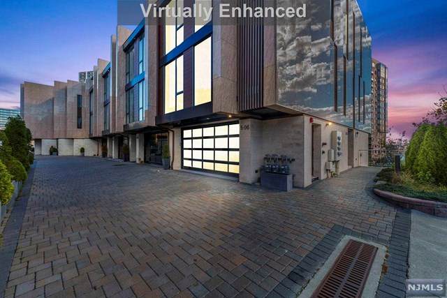 5 Washington Place - Photo 1