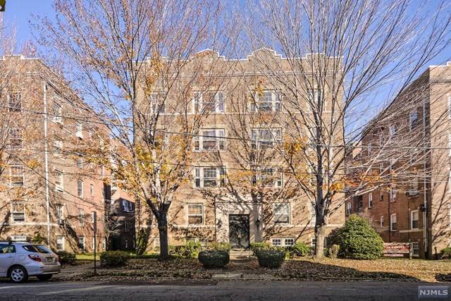 49 Park Avenue - Photo 1