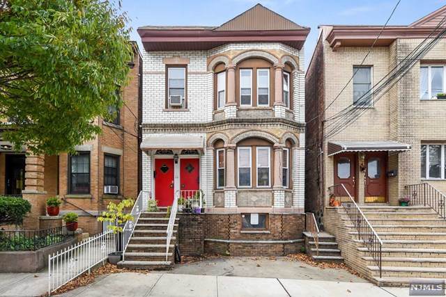 411 Gregory Avenue - Photo 1