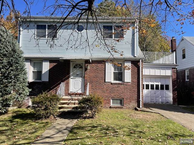 3-25 Cyril Avenue - Photo 1