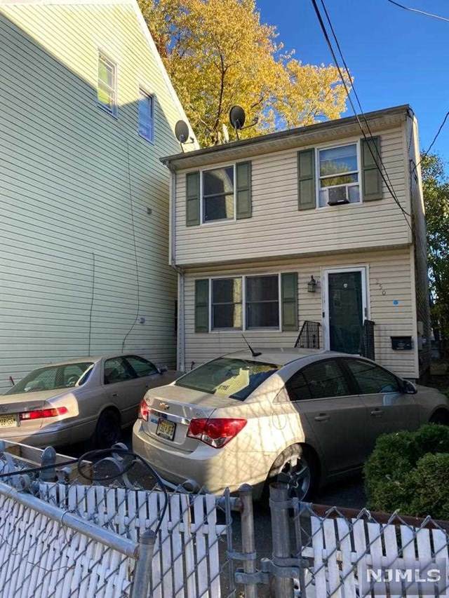 250 4th Street - Photo 1