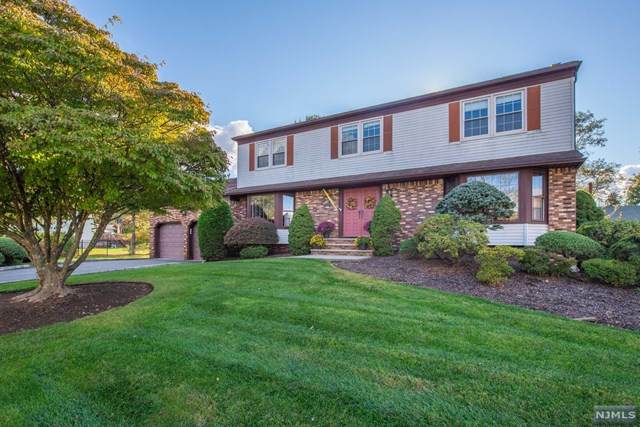 3 Windsor Court - Photo 1