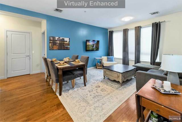 52 Lincoln Avenue - Photo 1