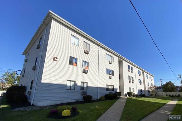 250 Grant Avenue - Photo 1