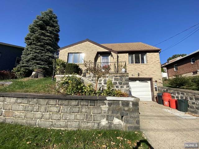 395 Adolphus Avenue - Photo 1