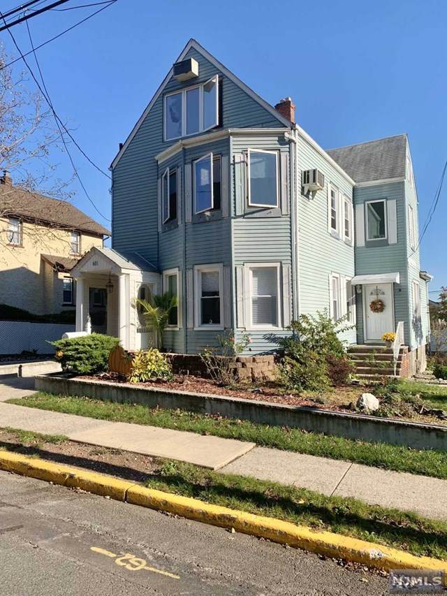 601 6th Street - Photo 1