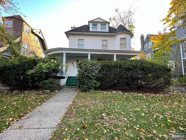 188 Sherwood Place - Photo 1