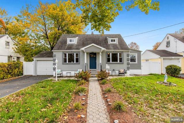449 Brooklawn Avenue - Photo 1