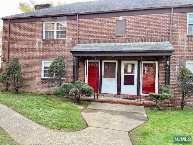 301 Teaneck Road - Photo 1
